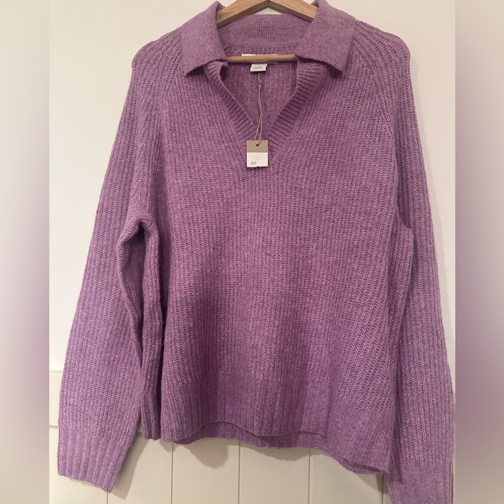 Natural Reflections Lavender V-Neck Sweater NWT super soft‎ size S